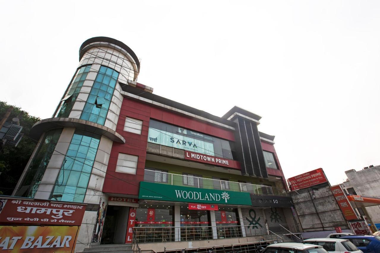 Oyo 44174 Hotel Mid Town Prime Harthala Bagian luar foto